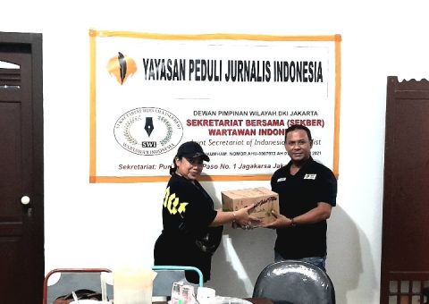 Yayasan Peduli Jurnalis Indonesia (YPJI) bagikan Bingkisan Lebaran untuk Sahabat Wartawan
