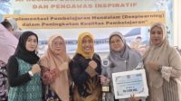 Prestasi Membanggakan, Neli Rahmawati Juara 2 Guru Inspiratif Kota Depok